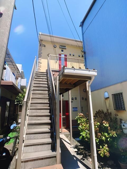 神奈川県川崎市多摩区登戸（アパート）の賃貸物件の外観