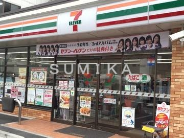 【イマージュ・シャトーのコンビニ】