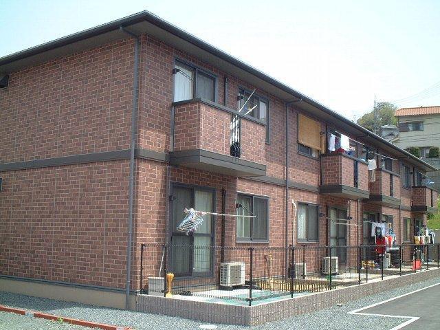 エフロレンス山陽Ｃの建物外観