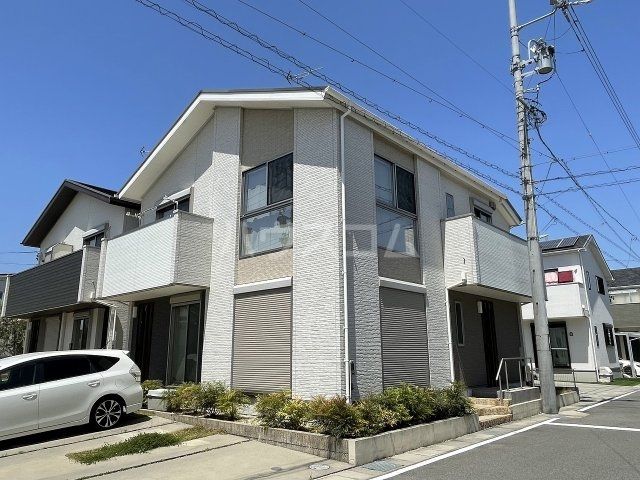 ＮＨ茶屋の建物外観