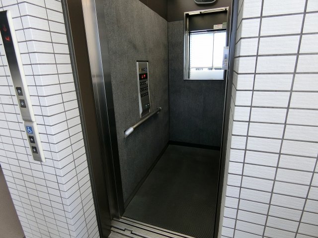 【八王子市南町のマンションのその他共有部分】