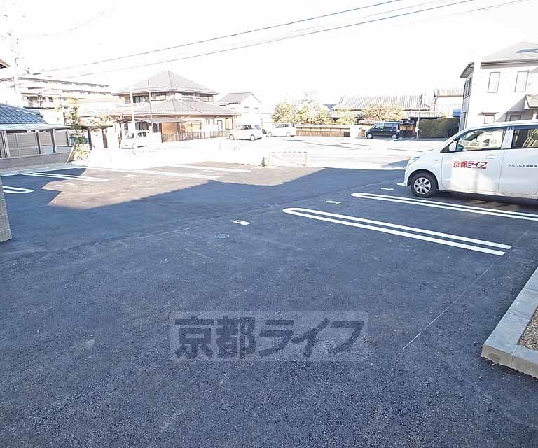 【シャーメゾン大樹の駐車場】