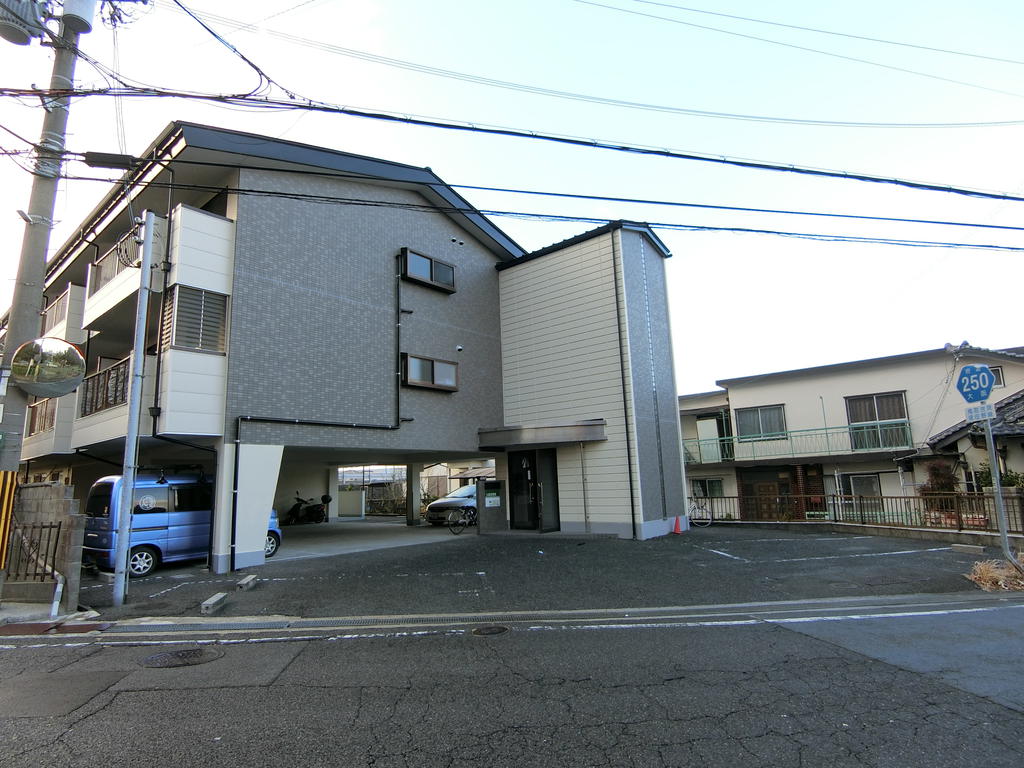 ISMハイツの外観写真