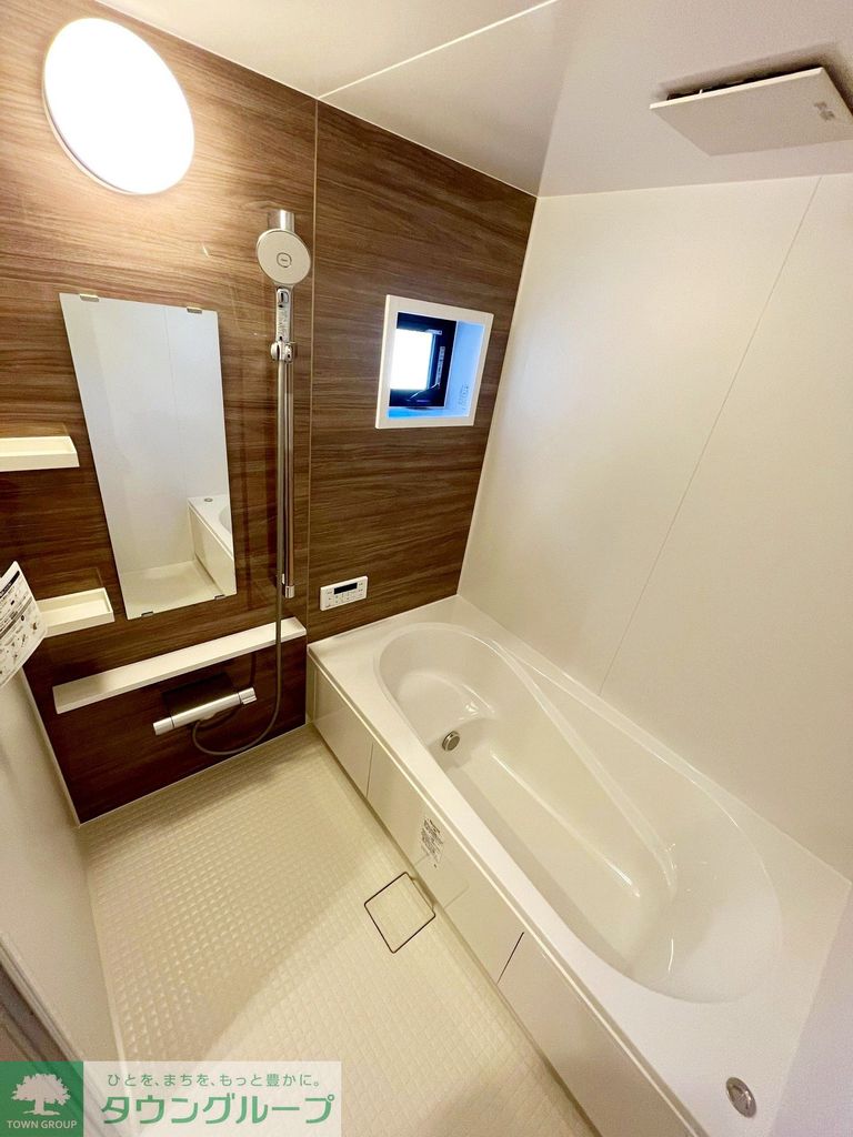 バス・シャワールーム　バス