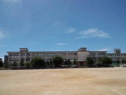 小学校　高砂市立米田小学校（小学校）まで1111m