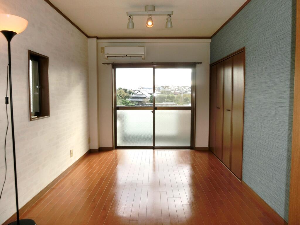 居室・リビング　写真は全て同タイプ別部屋になります。