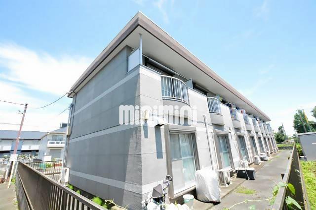 建物外観　住宅街にたたずむおしゃれなテラスハウス