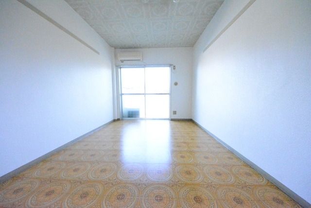 居室・リビング　☆使いやすいお部屋☆