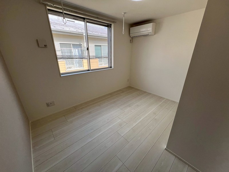 居室・リビング　別室参照