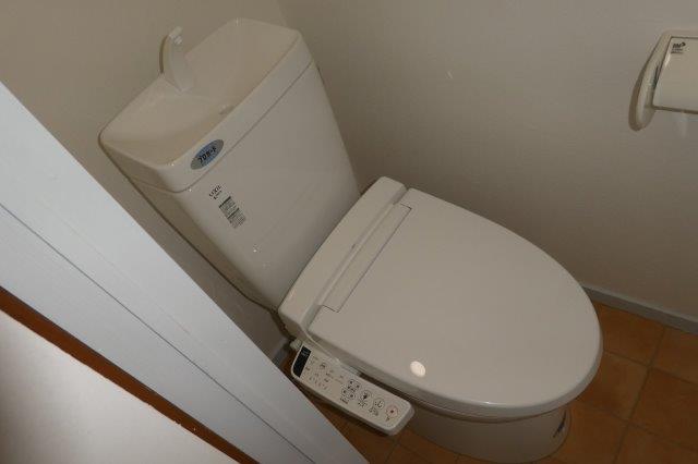 トイレ　ウォシュレット