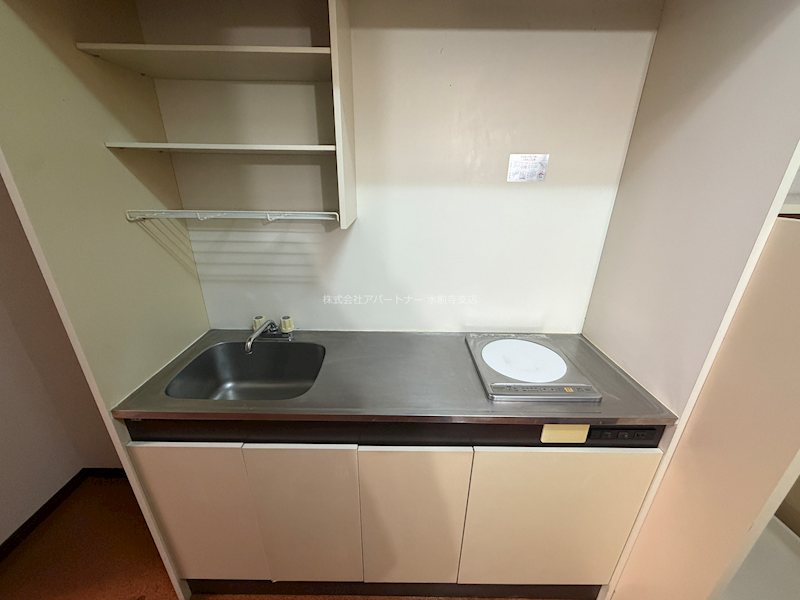 キッチン　キッチンもゆったり！IHコンロ付きです！