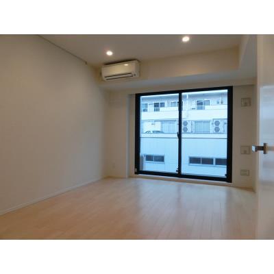 居室・リビング　内観