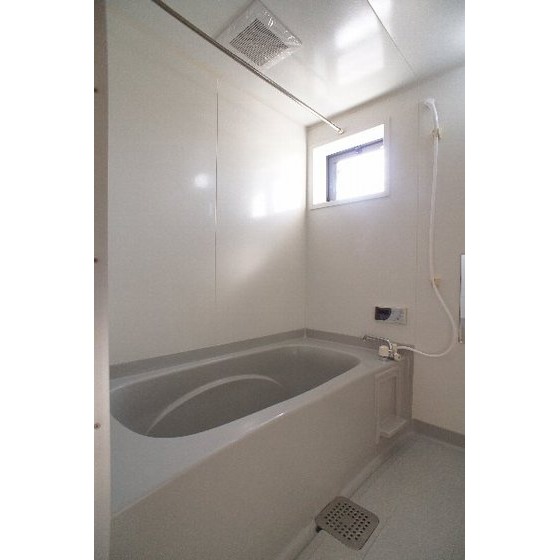 バス・シャワールーム　追い焚き付き