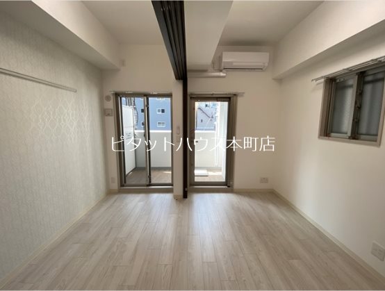 居室・リビング　お電話にてお問い合わせください。06-6121-8220