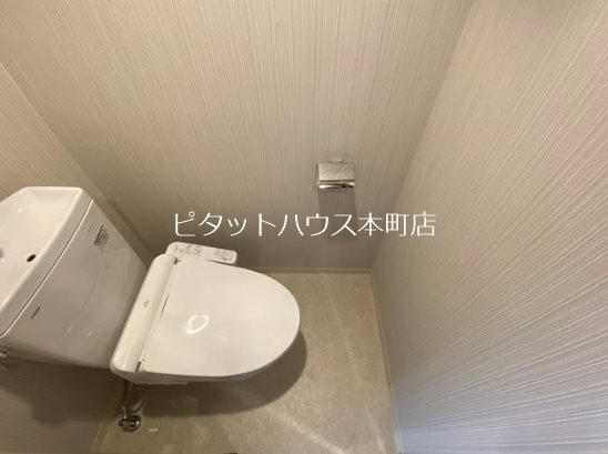 トイレ　お電話にてお問い合わせください。06-6121-8220