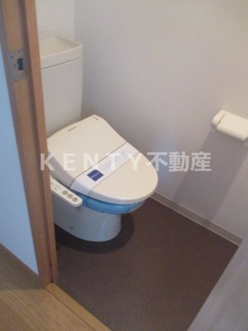 トイレ　清潔感のあるトイレです