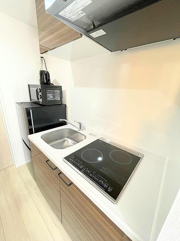 キッチン　2口IHクッキングヒーター