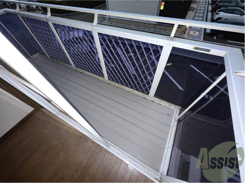 バルコニー　バルコニーが付いているので洗濯物も干せます！