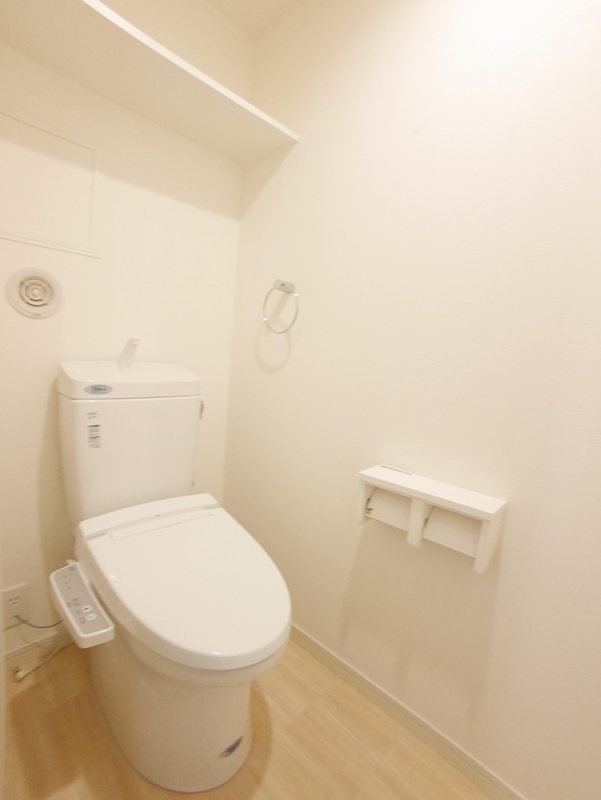 トイレ　シンプルで使いやすいトイレです