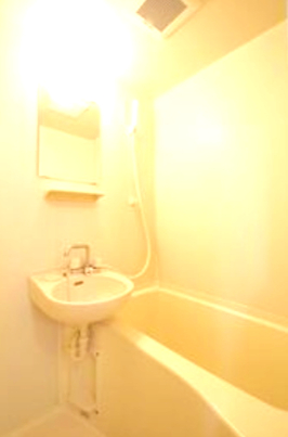 バス・シャワールーム　お風呂です。