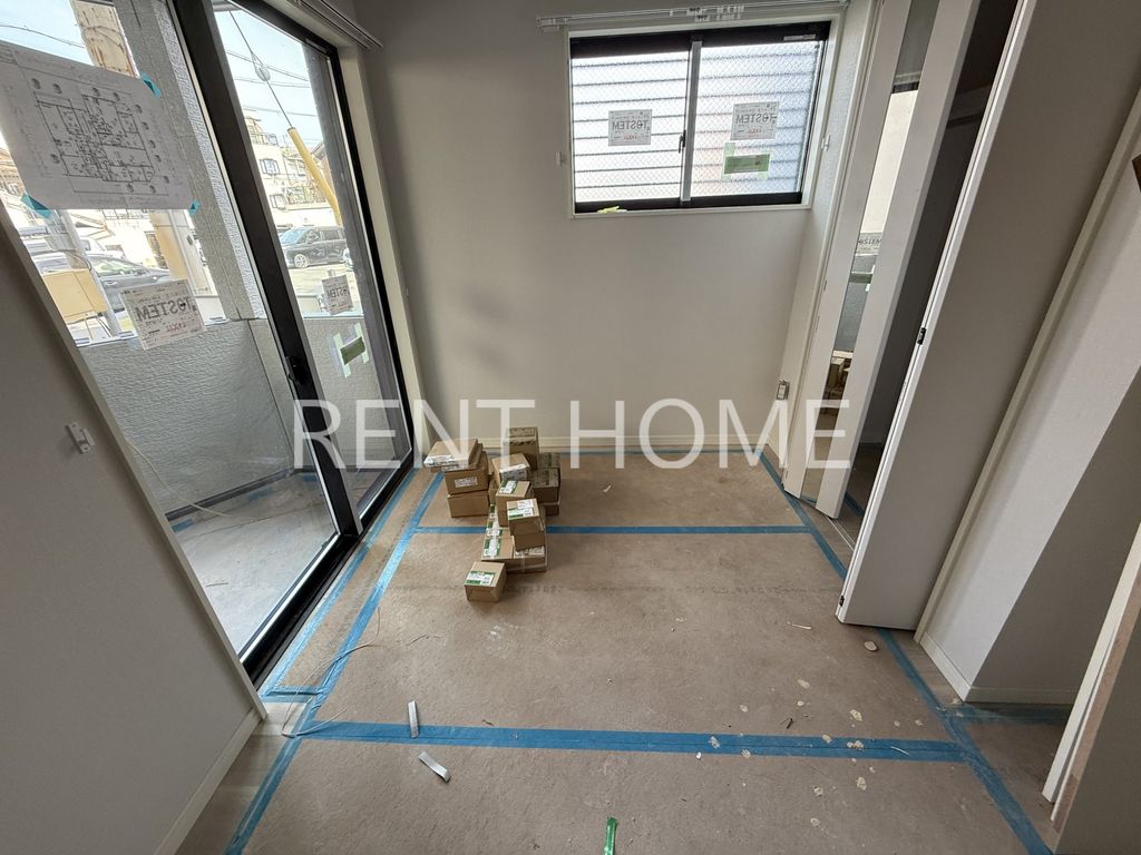 居室・リビング　建築中です