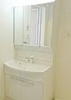 洗面設備　同仕様