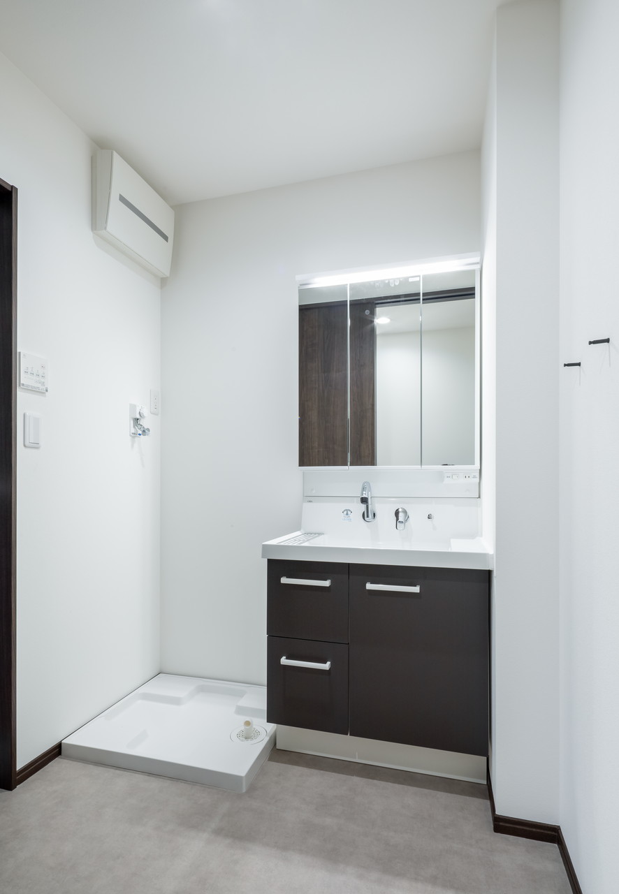 洗面設備　同タイプの別物件の参考写真です。