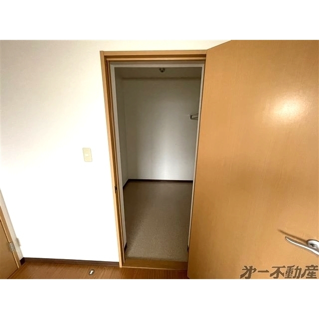 収納　ウォークインクローゼット