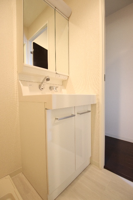 洗面設備　※別室の参考写真の為、現況優先です。