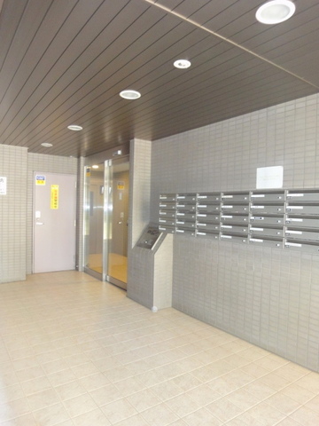 エントランス　★安心のオートロック★