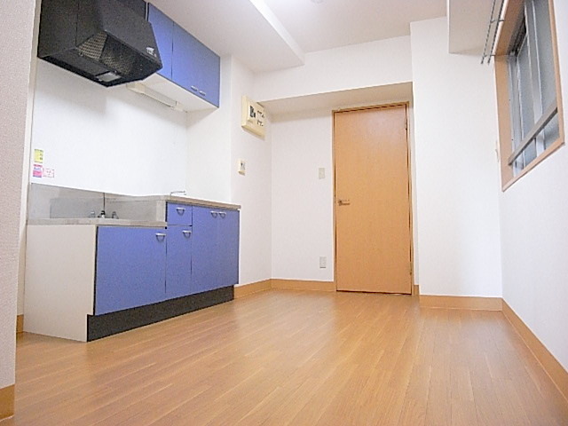 その他設備　★広々キッチンスペース★