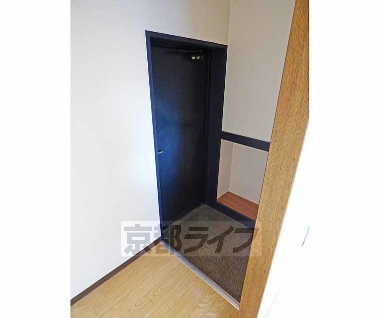 玄関　玄関です。