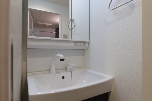 洗面設備　※別室の参考写真の為、現況優先です。