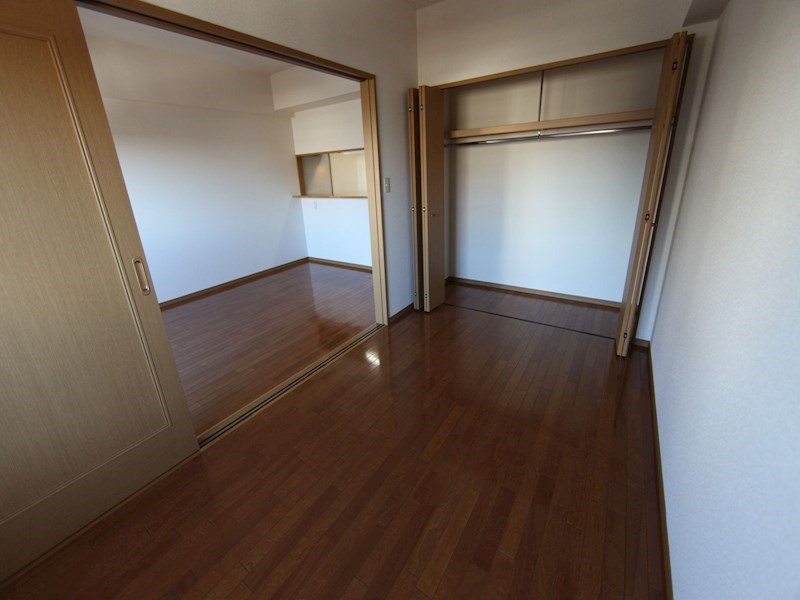 その他部屋・スペース　洋室6.2帖　クローゼット付（収納充実してます）