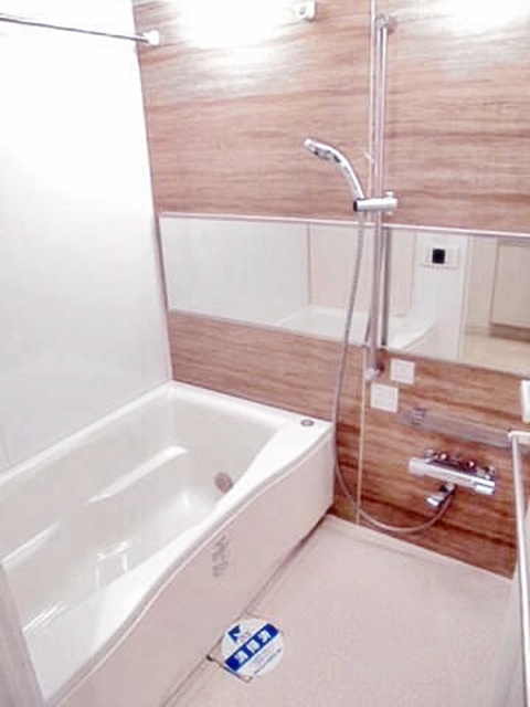 バス・シャワールーム　お風呂です。