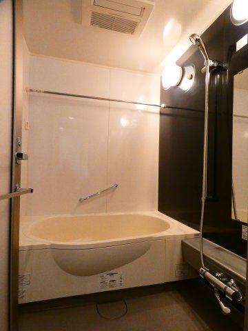 バス・シャワールーム　バス※別部屋参考写真