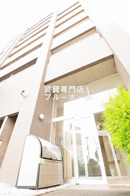 建物外観　鉄筋コンクリートのマンションです！