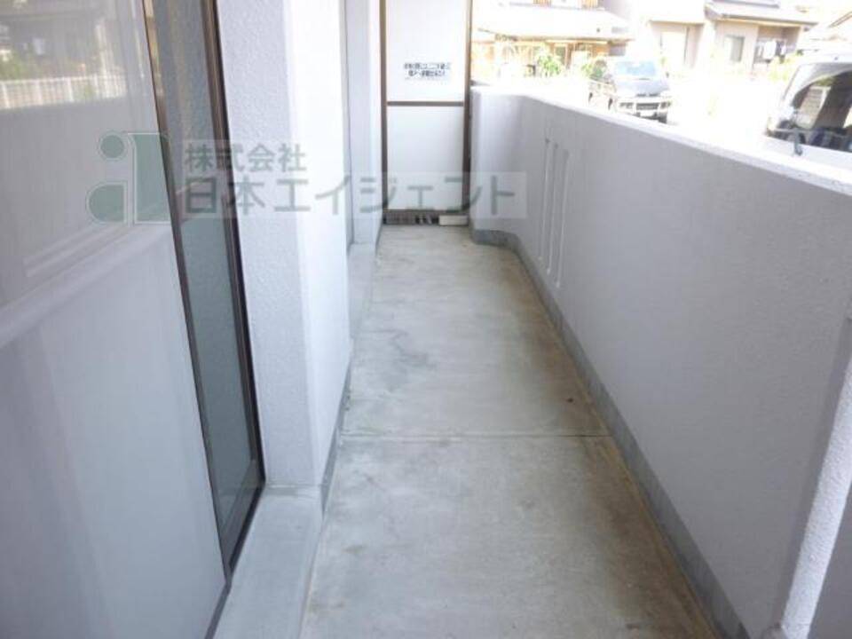 バルコニー　バルコニー