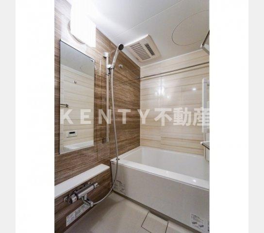 バス・シャワールーム　お風呂です