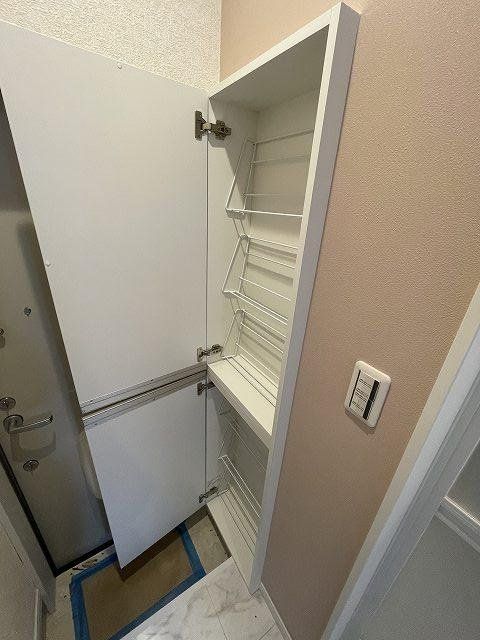 収納　バルコニー