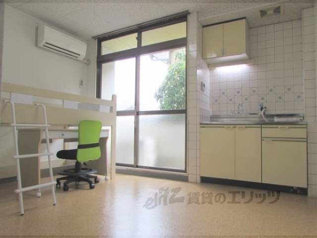 居室・リビング　居室