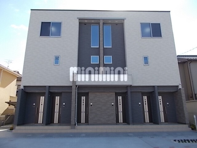 建物外観　シックな外観です