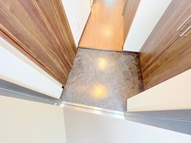 玄関　素敵な玄関は毎朝あなたを元気に送りだしてくれますよ。