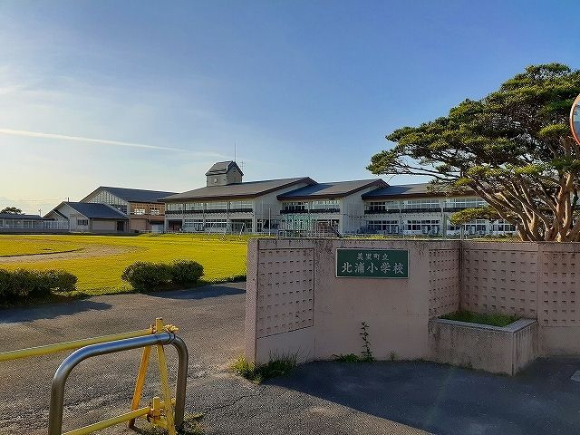 小学校　美里町立北浦小学校（小学校）まで1000m