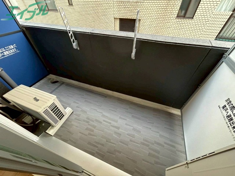 バルコニー　別部屋同型タイプです。