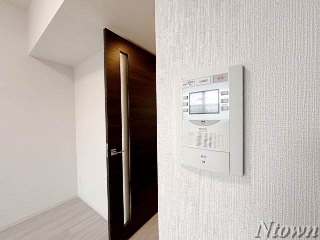 セキュリティ　モニター付きインターホンです