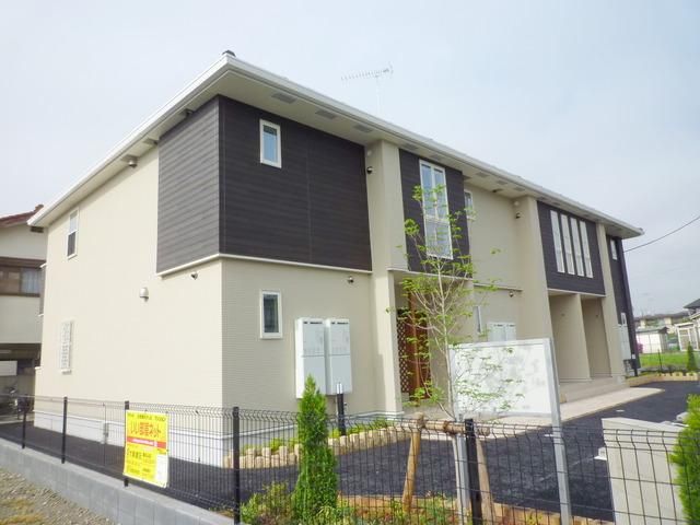東武東上線 東松山駅 バス乗車時間：7分 最寄りバス停で下車 徒歩3分 築16年