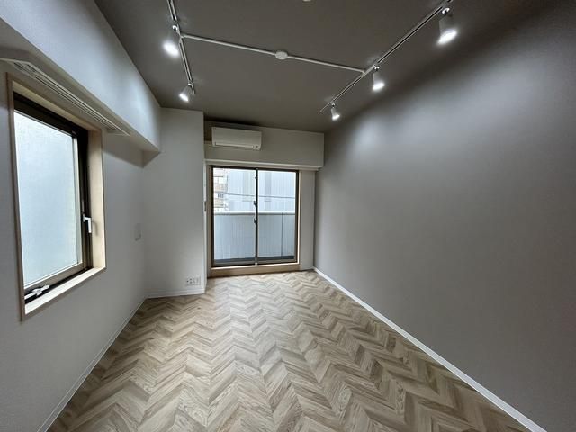 居室・リビング　写真は同タイプ住居です。