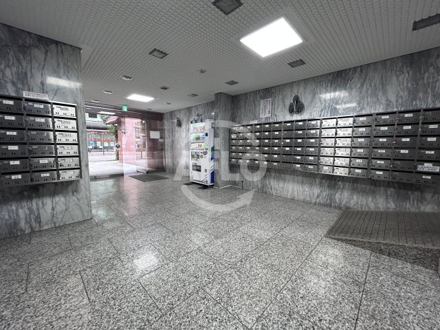 ロビー　新大阪グランドハイツ北　ロビー