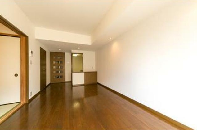 居室・リビング　きれいな洋室。